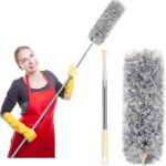 Retractable feather brush