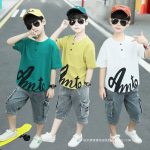 Baggy Jeans with Button Tissue material Top