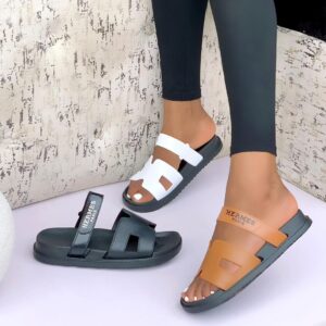 Hermes slippers (rubber)