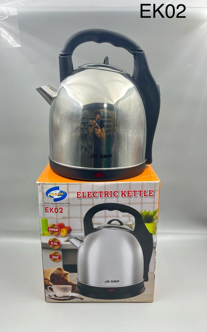 EK02