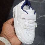 WHITE SNEAKERS WITH BLUE INNER