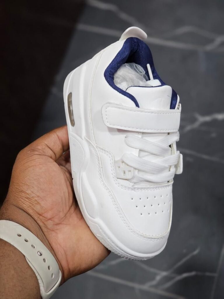 WHITE SNEAKERS 31-36